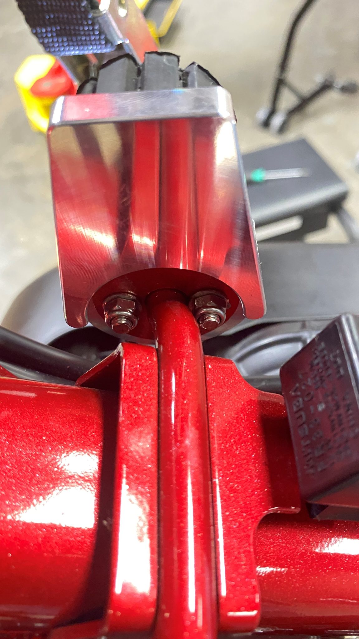 Honda Monkey Billet Tank Riser with Stainless Steel Seat support The