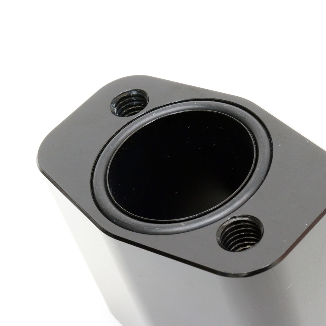 ALL IN ONE GY6 Manifold riser angled clocking flange 56mm BLACK - Image 4